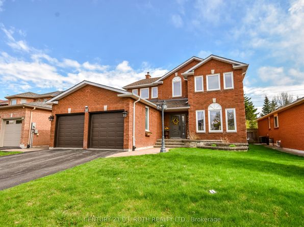 30 Golden Meadow Rd, Barrie, ON L4N 7E6