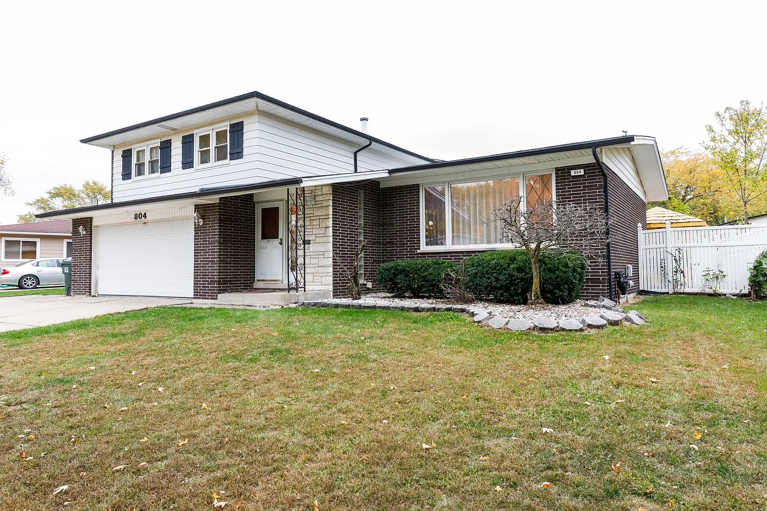 804 W Arquilla Dr photo 1