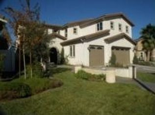3092 Blue Cascade Dr, Perris, CA 92571