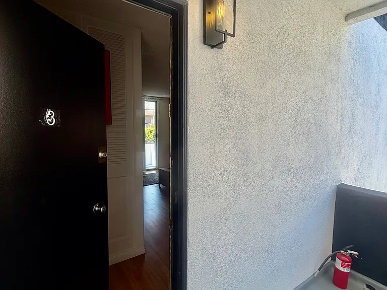 3724 Kelton Ave #3-2 — Photo 31