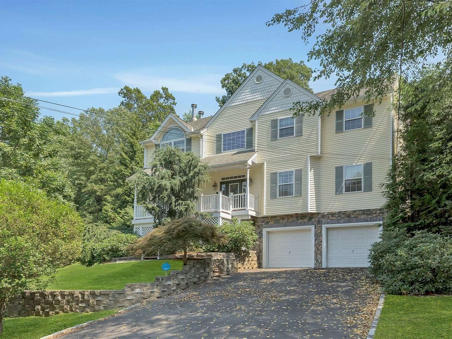 137 Woodhull Road, Huntington, NY 11743 Zillow