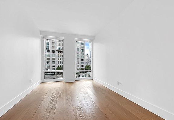 3rd image of 15 W 61st St #9C