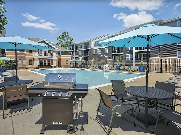 Eagle Rock Apartments at Columbia Pike — Photo 13