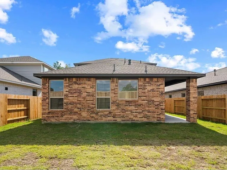 22326 Auburn Cabin Ln — Photo 37