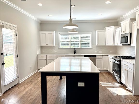 3rd image of 1355 Bristol Park Pl
