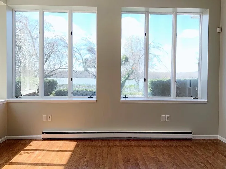 2841 N Front St #6 — Photo 2