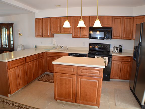 Great Cabinet space