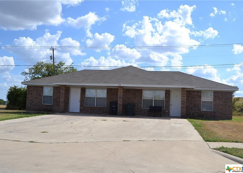 1st image of 1701 Copperfield Cir #B