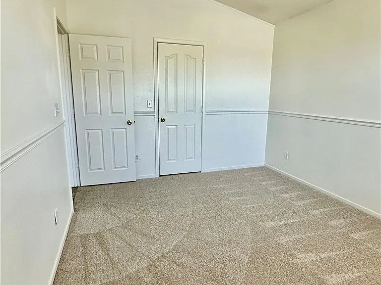 7851 Meandering Path Ave — Photo 10