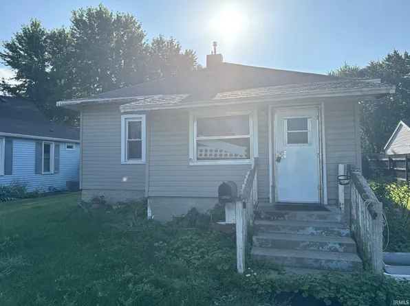 419 Clayton St, Rochester, IN 46975