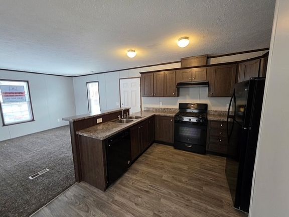 5th image of 314 N Green Meadow St SE #314N
