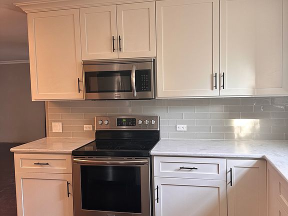 4th image of 2639 Richardson Dr