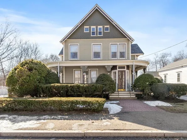 741 Salem St, Lynnfield, MA 01940