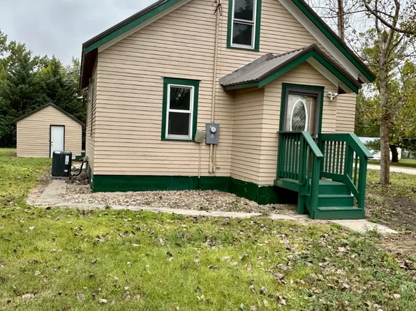 438 Grant St, Leola, SD 57456