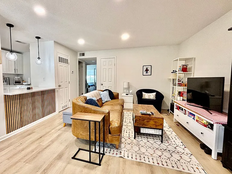 Westport Landings — Photo 1