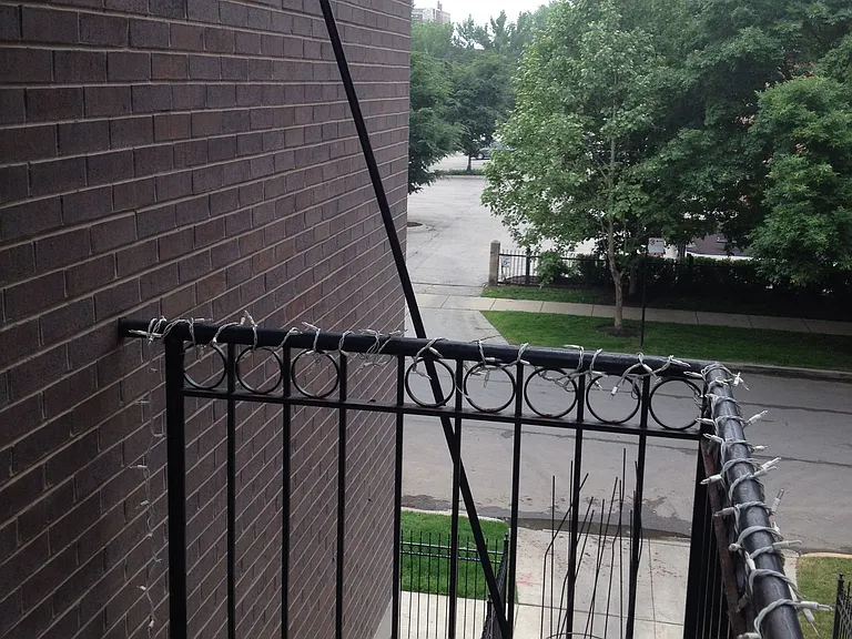 1522-28 W Greenleaf Ave #2W — Photo 7
