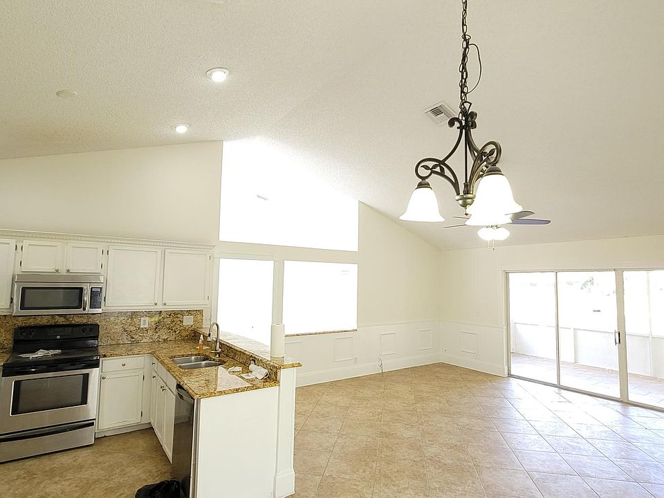 3855 Sabal Lakes Rd, Delray Beach, FL 33445 | Zillow