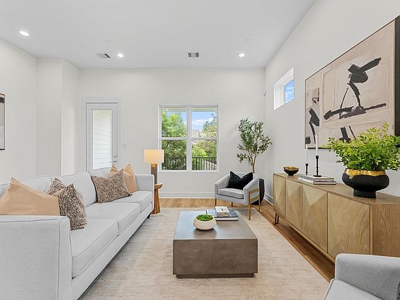 5th image of 4133 De George St