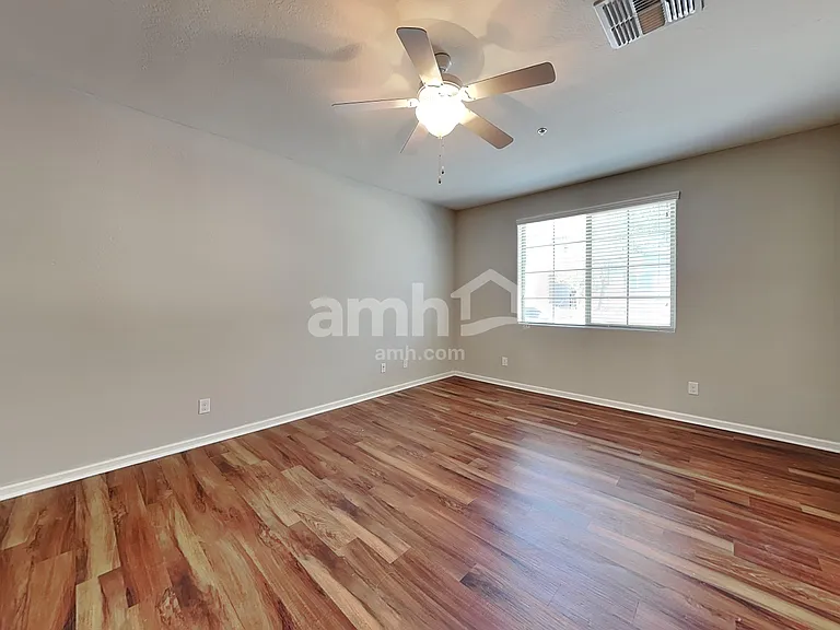 20727 W Stone Hill Rd — Photo 8