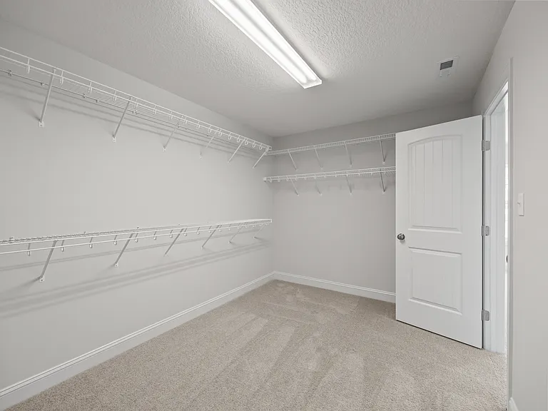 432 Montgomery Dr — Photo 8