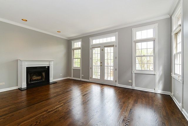 1st image of 1832 N Hudson Ave Unit B