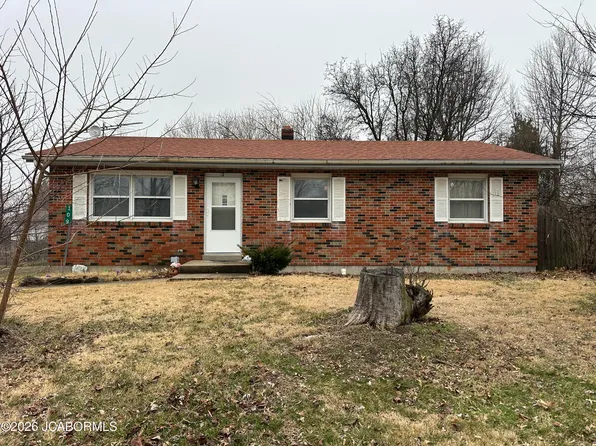 109 Ridge Crest Dr, Linn, MO 65051