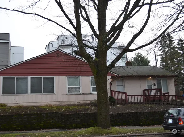 118 27th Avenue S, Seattle, WA 98144