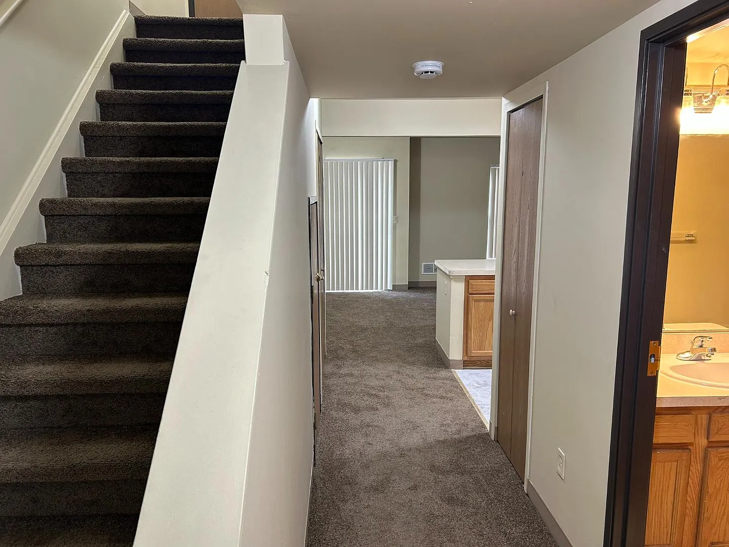 20 Unit - McKinley - 5104 McKinley — Photo 2