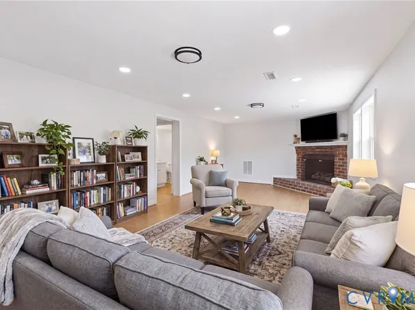 4940 Tandem Dr, North Chesterfield, VA 23234