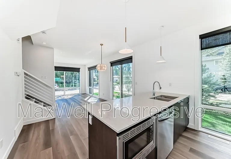 7724 105th Ave NW #MAIN — Photo 10