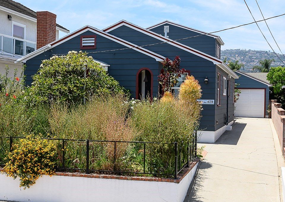 2nd image of 479 N Hanford Ave