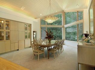 6394 Ginger Dr, Eden Prairie, MN 55346