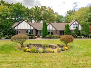 93 Cold Spring Ln, Suffield, CT 06078