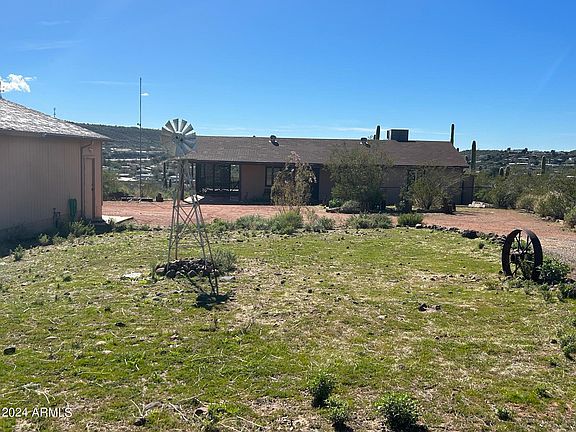 2nd image of 19219 E INDIAN HILLS Drive