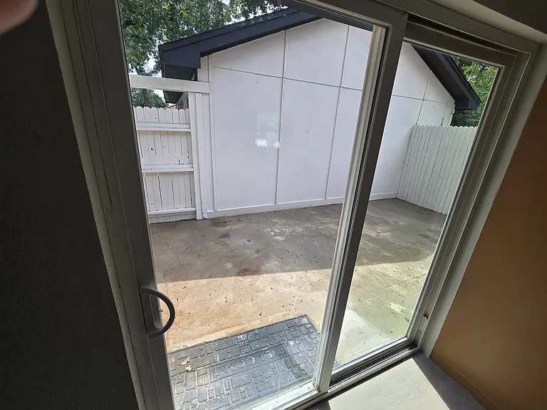 784 Shady Ln — Photo 17