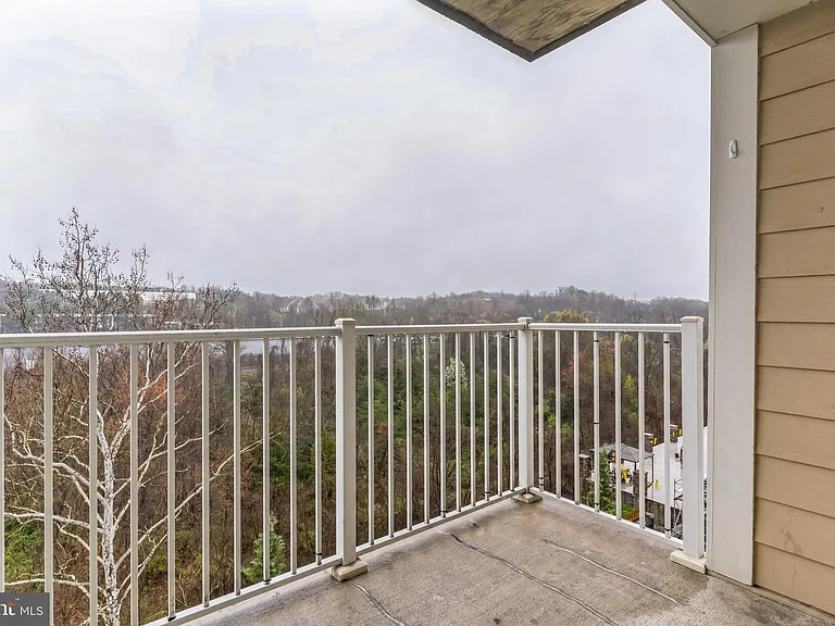 6301 Edsall Rd #521 — Photo 16