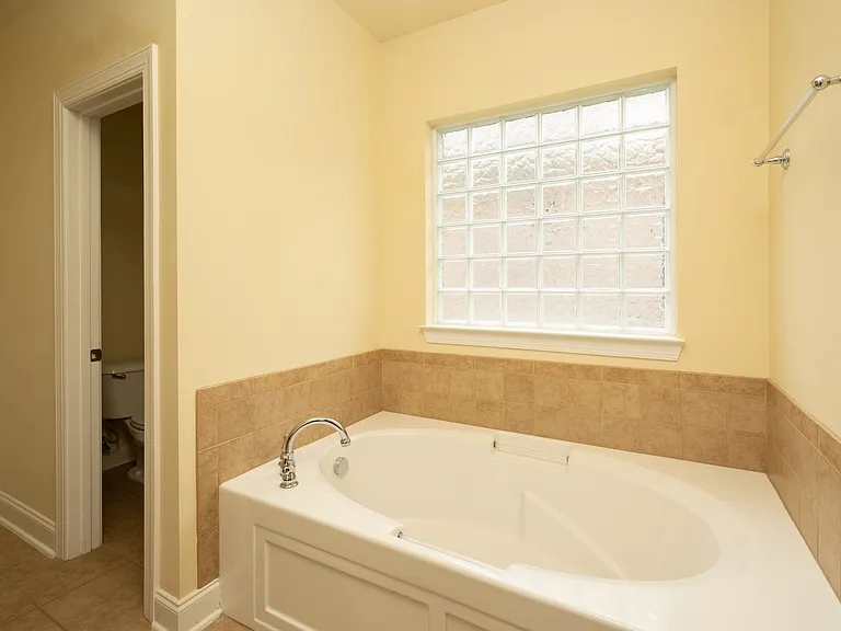 340 Wandering Cir — Photo 28