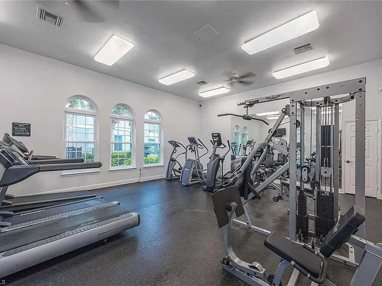 23500 Walden Center Dr #206 — Photo 39