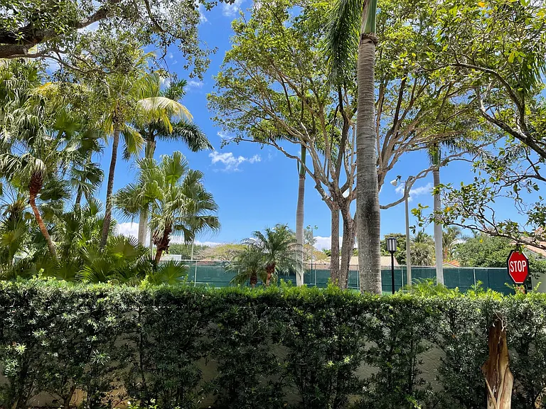 100 Pelican Pointe Dr #103 — Photo 19