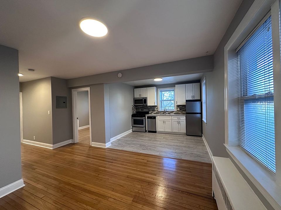 1st image of 81 S Highland Ave #C01