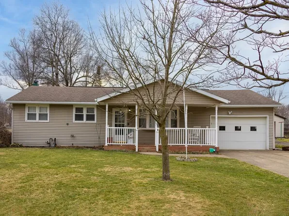 1087 Crestwood Dr, Mansfield, OH 44905