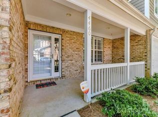 4460 Coventry Row Ct, Charlotte, NC 28270