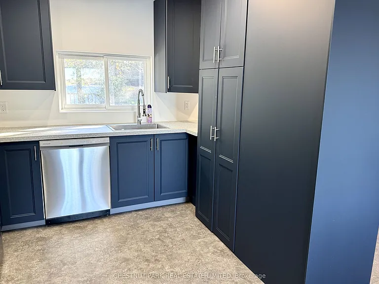 41 Back Ln — Photo 5