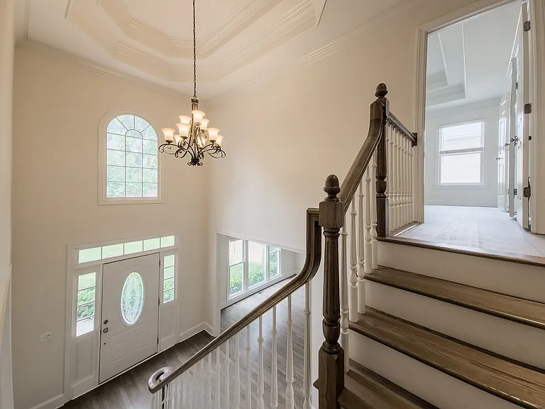 7335 Craigleith Dr — Photo 45