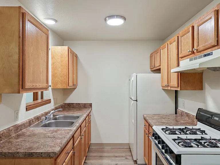 3356 Byron Center Ave SW — Photo 21