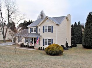 303 Meadow Rdg, Radford, VA 24141