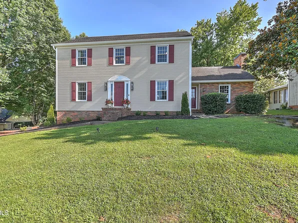 1420 Ruthbrooke Dr, Mount Carmel, TN 37645