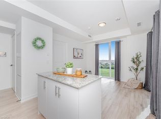 335 Wheat Boom Dr #906, Oakville, ON L6H0V1