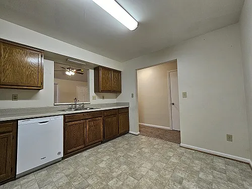26 Cooper Dr — Photo 5