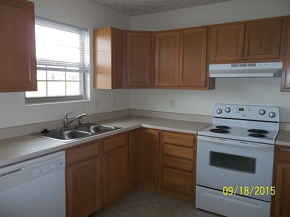 4th image of 109 Brookside Dr Unit A